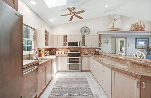 Bonita Springs House | 5-Bedroom Family Beach & Pool House on Bonita Beach | Sleeps 11