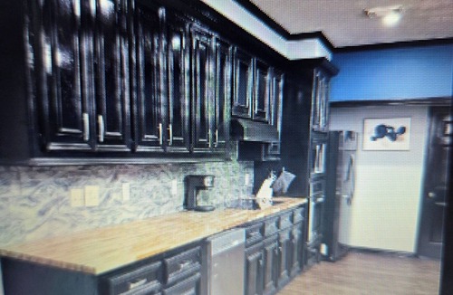 Atascocita House | 5 bedroom house Sits on Lake Houston- perfect for fishing