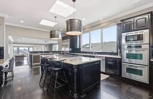 The Strand House | 5-bedroom house with panoramic ocean views, 1 block to downtown Manhattan Beach