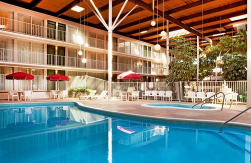 West Lafayette Hotel | 50 m² Hotel ∙ 6 guests