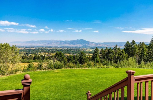 Bozeman House | 502 m² House ∙ 5 bedrooms ∙ 14 guests