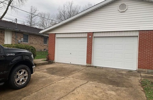 Lindenwald House | 5145 Porsche · Newly Remodeled 2 BDRM Ranch- Attached Home