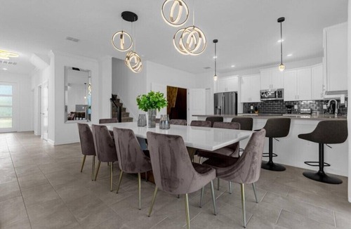 Kissimmee House | 6 Bedroom/6 Bathroom Storey Lake (2972 PL)