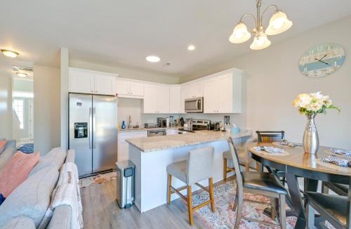 Harrisburg House | 6 Mi to PNC Music Pavilion: Concord Townhome