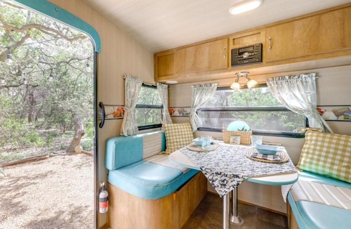 Wimberley Apartment | 6 Mi to Wimberley Square: 'Happy Days Cruiser'
