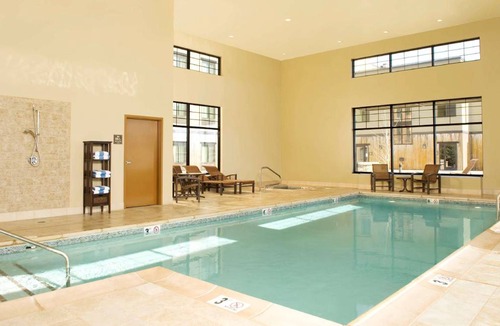 Bozeman Hotel | 60 m² Hotel ∙ 2 bedrooms ∙ 127 guests