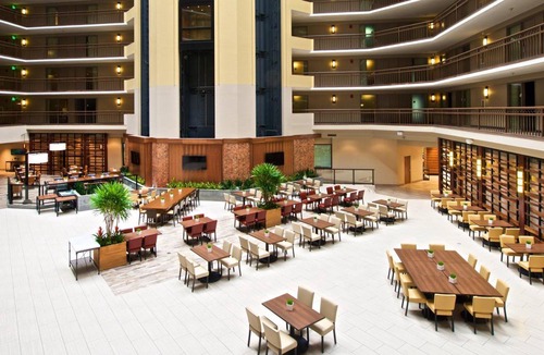 Tigard Hotel | 60 m² Hotel ∙ 3 bedrooms ∙ 127 guests