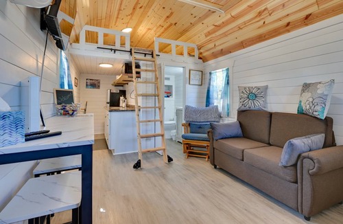 Austinville Apartment | 62 m² Apartment ∙ 3 guests