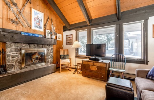 Big Sky Meadow Village Condo | 62 m² Condo ∙ 1 bedroom ∙ 4 guests