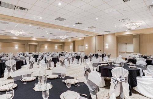 Lafayette Hotel | 65 m² Hotel ∙ 127 guests