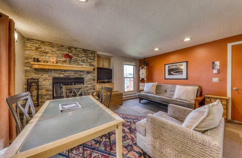 Boise Condo | 67 m² Condo ∙ 1 bedroom ∙ 6 guests