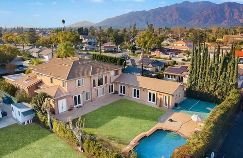 Arcadia House | 7,000 sqft Stylish Mediterranean Mansion 5 beds/6 bath w/Pool & Bball ~ MAJOR INTERNATIONAL SPORTING EVENT