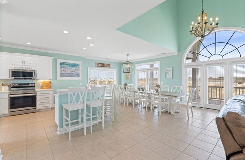 Ocean Isle Beach House | 7 Bedrooms, 6.5 Baths, Elevator, Heated Private Pool, Linens Included