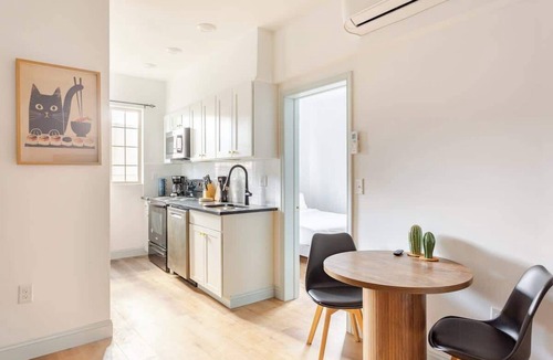 West Poplar Apartment | 7. Chic 1BR Nook in Trendy Fishtown & Center City!