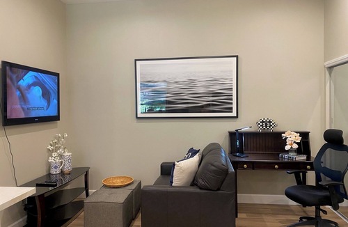 Torrey Highlands Apartment | 7-Mile to Del Mar Beach, Private Studio, AC, Full Kitchen, In-Unit Washer/Dryer