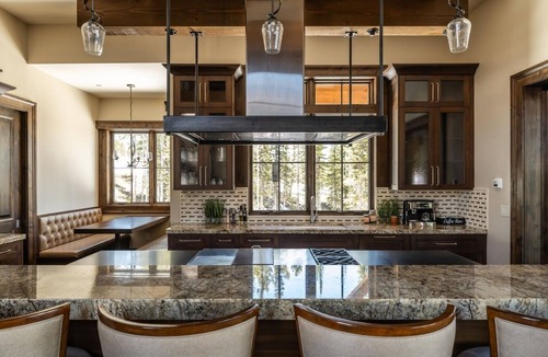 Big Sky House | 7 Renegade Rd (7-Bedroom Home) with Mountain view by Moonlight Basin Lodging