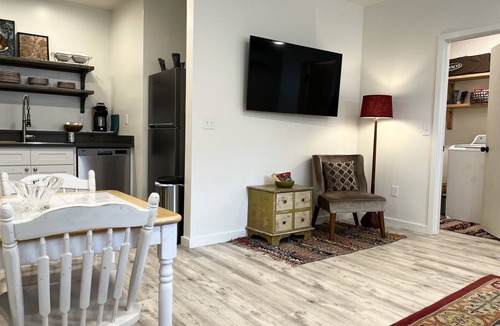 Creswell House | 74 m² House ∙ 1 bedroom ∙ 4 guests