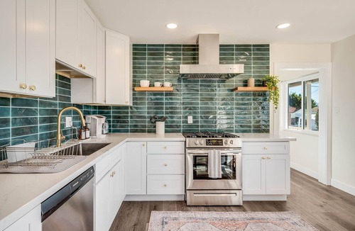 National City House | 7m to DT SD and SD Zoo! Modern Home w/Parking