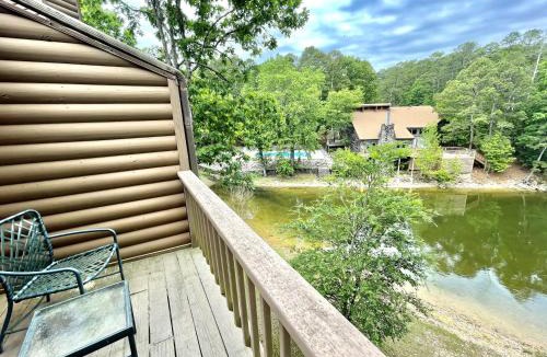 Mount Ida Apartment | 80BPD, Four bedroom, two 1 2 bath log-sided condo with lake view , garage condo