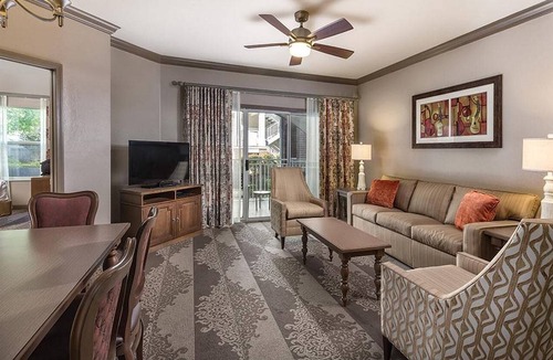 Pennington Bend Resort | 88 m² Resort ∙ 1 bedroom ∙ 4 guests
