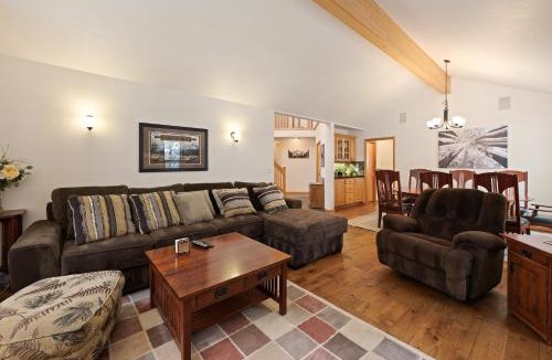 Sunriver House | 9 Hoodoo Home with XBOX 360