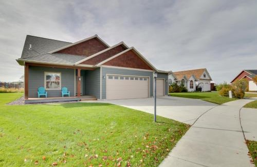 Four Corners House | 9 Mi to Downtown Bozeman Vacation Home with Hot Tub
