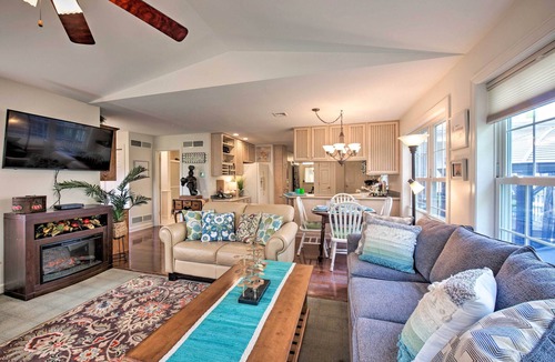 Linglestown Cottage | 9 Mi to Midtown Harrisburg: Cottage w/Deck