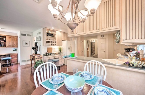 Linglestown Cottage | 9 Mi to Midtown Harrisburg: Cottage w/Deck