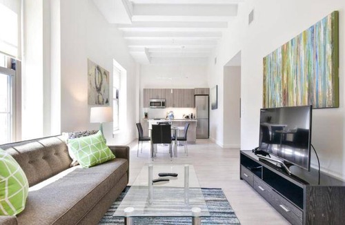 Chinatown Apartment | 90 m² Apartment ∙ 2 bedrooms ∙ 127 guests
