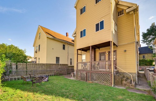 South Medford Apartment | 92 m² Apartment ∙ 2 bedrooms ∙ 6 guests