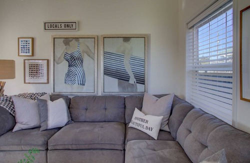 Pacific Beach Cottage | 92 m² Cabin ∙ 2 bedrooms ∙ 4 guests