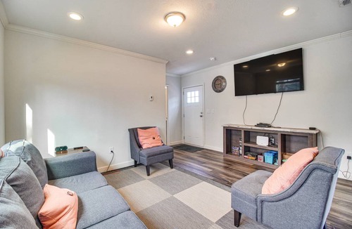 Dennis House | 92 m² House ∙ 2 bedrooms ∙ 4 guests
