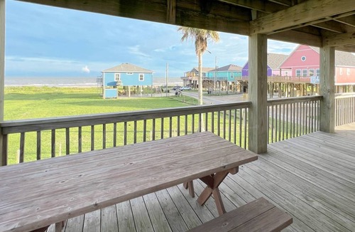 Port Bolivar House | 97 m² House ∙ 2 bedrooms ∙ 8 guests