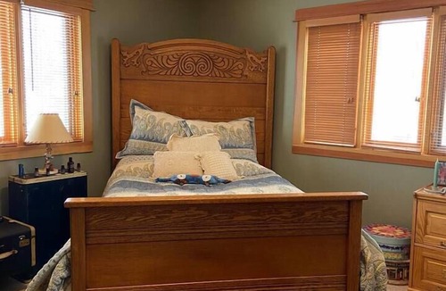 Shining Mountains House | 9T9 Guest Ranch House