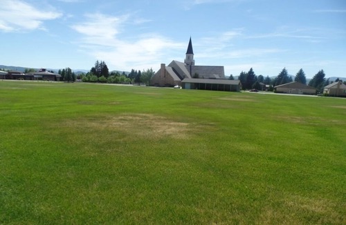 Afton House | A great family property! Not suitable for construction crews.