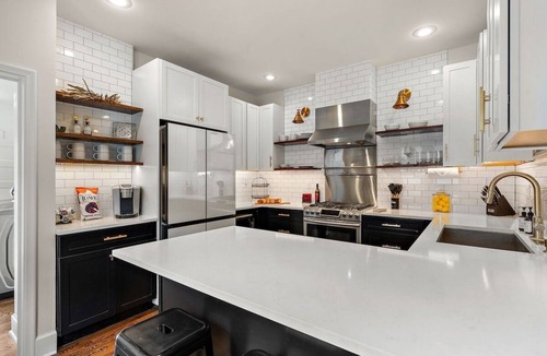 North End House | A Historical Stay by Host Boise Awaits - Quick Walk To Hyde Park