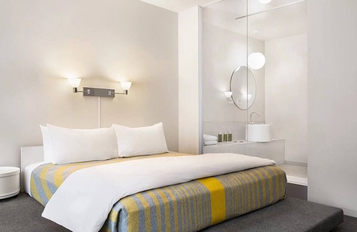 Financial District Hotel | A Place to Unwind, Unplug, and Recharge! Dog-friendly Property!