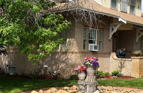 Bynum Bed & Breakfast | A quaint Bed & Breakfast in a historic home in Choteau, MT.