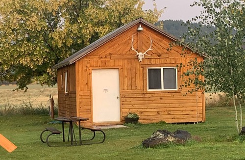 Freedom Cabin | A RANCH CABIN. “ The Deer Cabin”