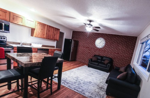 Rexburg Apartment | A wing in the east of Kingston