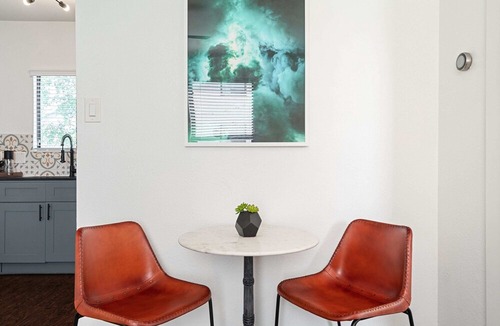 Montrose Apartment | Abode | Montrose | 1-Bedroom