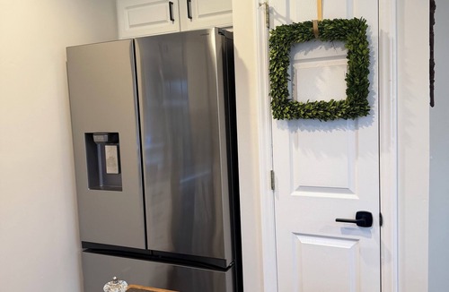 Gibsonville House | Acorn Cottage a Peaceful 3-bedroom house 1 mile from Elon University