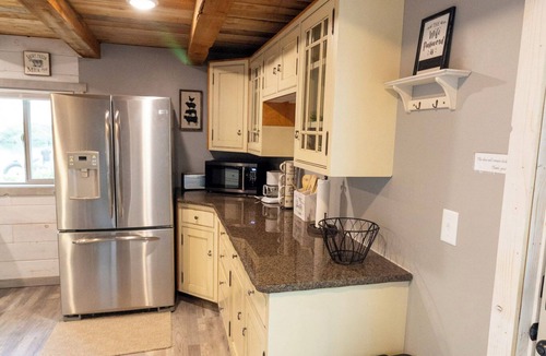 St. Anthony House | Adorable renovated Milk barn along Henry’s Fork of the Snake River.