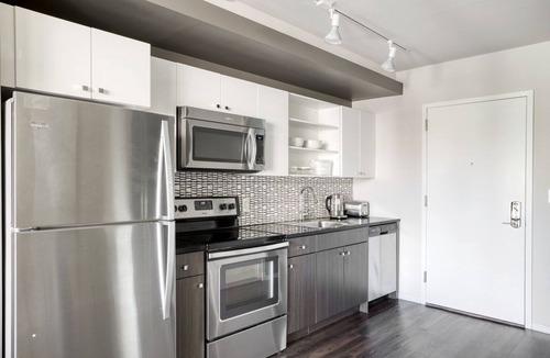 Theatre District Apartment | Airy Chinatown/Theater District 1BR w/Gym & W/D, nr T, by Blueground