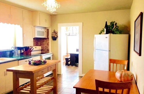 Stonewall House | Alexander's House! Private, entire home rental!