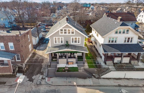 Glen Echo House | Alexandria - SOHUD Home w/arcade near OSU & Historic Crew Stadium