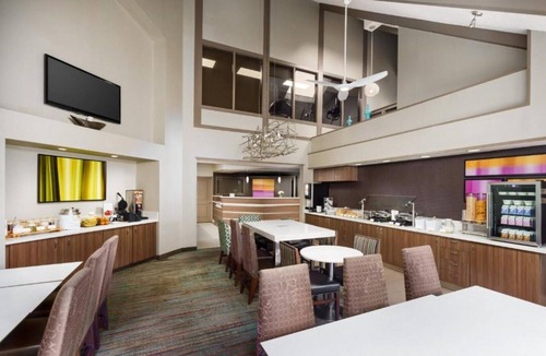 Fremont House | All-Suite Hotel with Kitchens in Fremont/Silicon Valley
