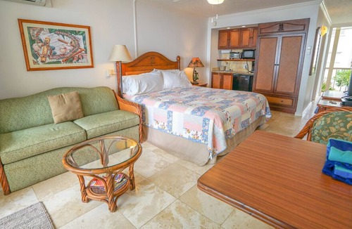 Wailua Condo | Aloha Condos, Islander on the Beach, Condo 225, Beachfront, AC
