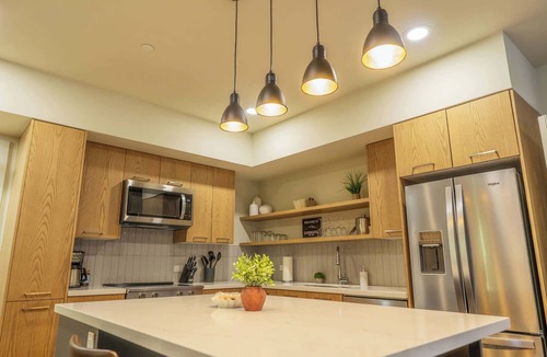 Canmore Apartment | Alpine Ascent - 3bd lock-off, 3 patios, mtn view