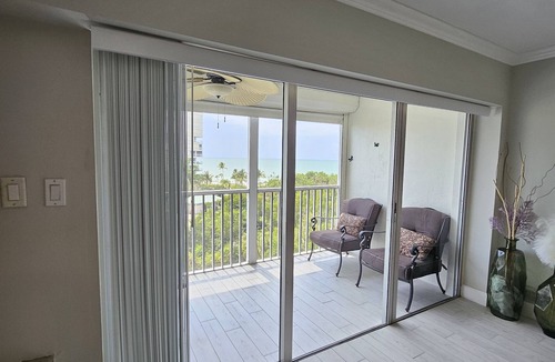 Vanderbilt Beach Apartment | Amazing Condo Efficiency with Gulf View